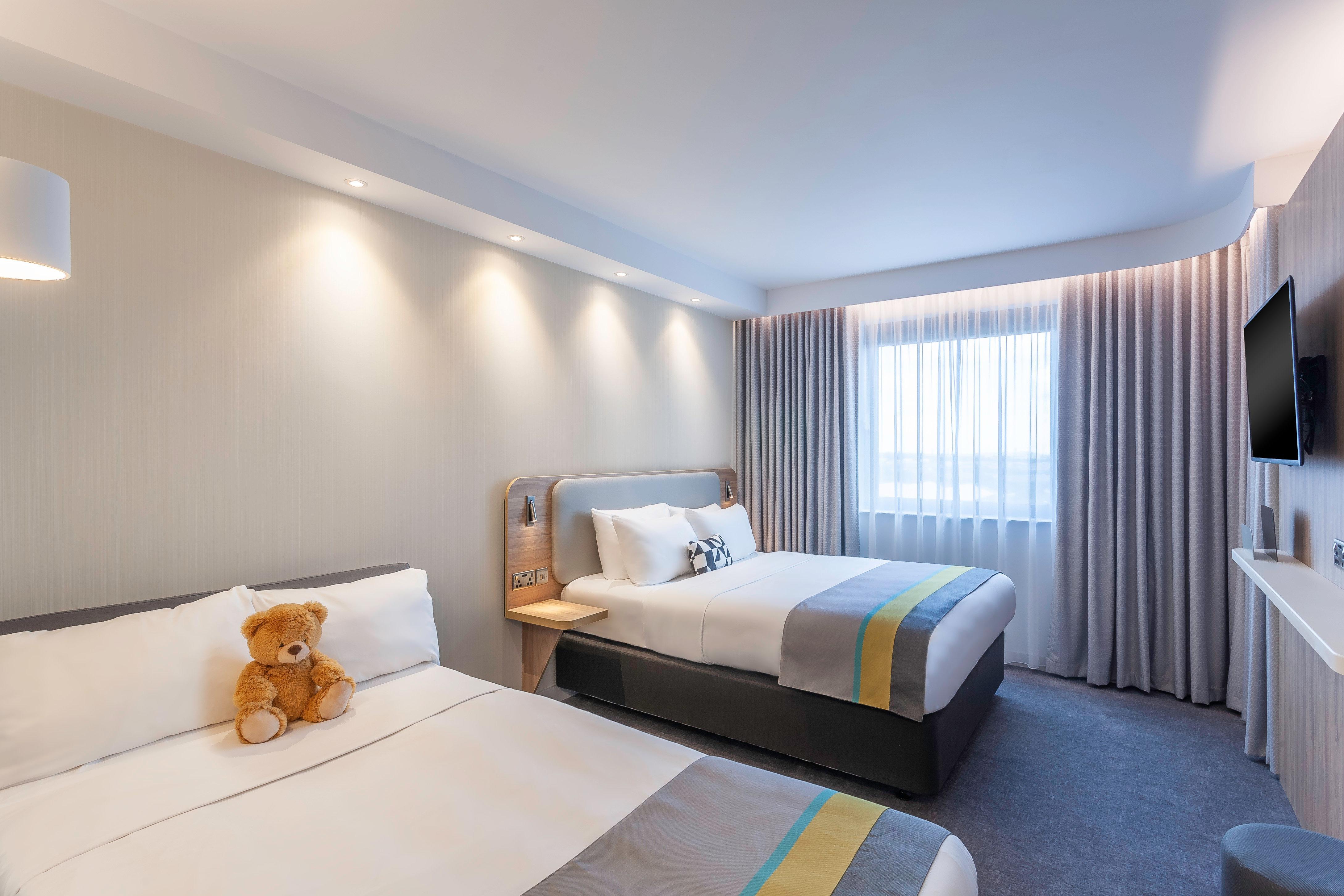 Holiday Inn Express Dublin-Airport By Ihg Santry Exterior foto