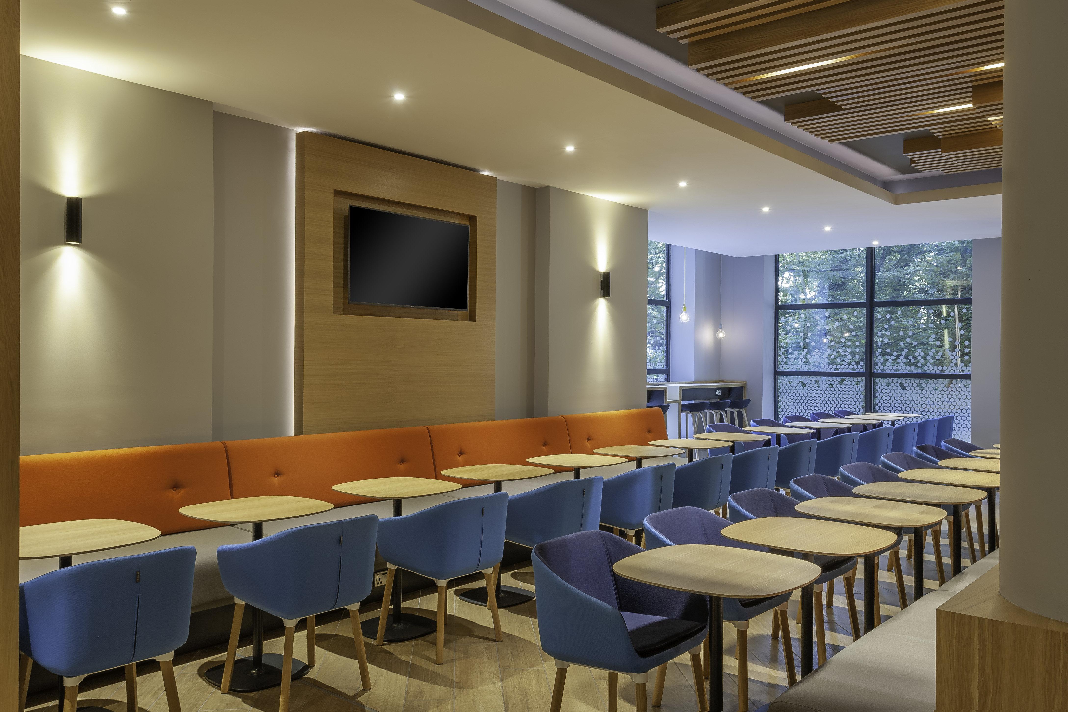 Holiday Inn Express Dublin-Airport By Ihg Santry Exterior foto