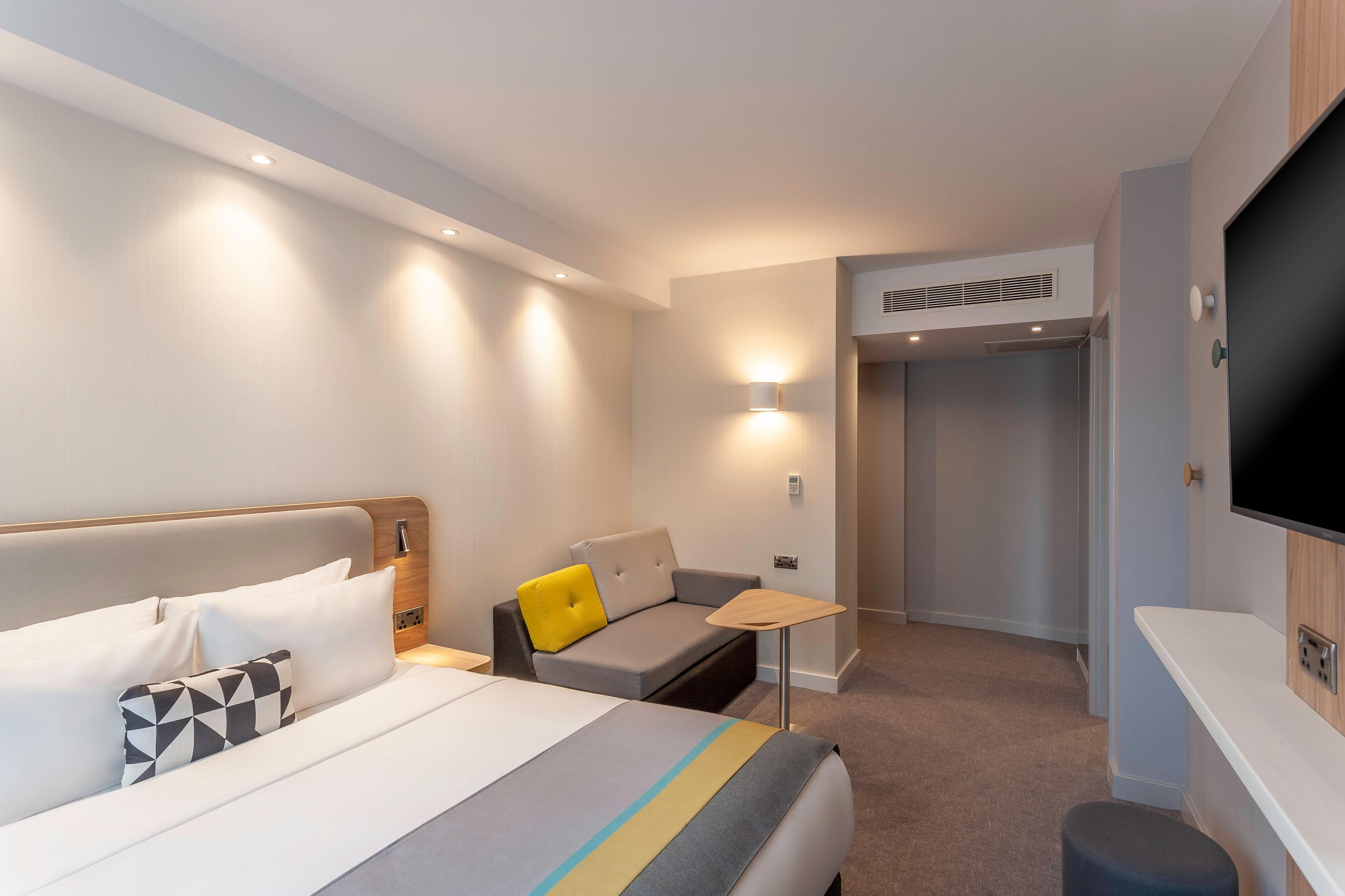 Holiday Inn Express Dublin-Airport By Ihg Santry Exterior foto