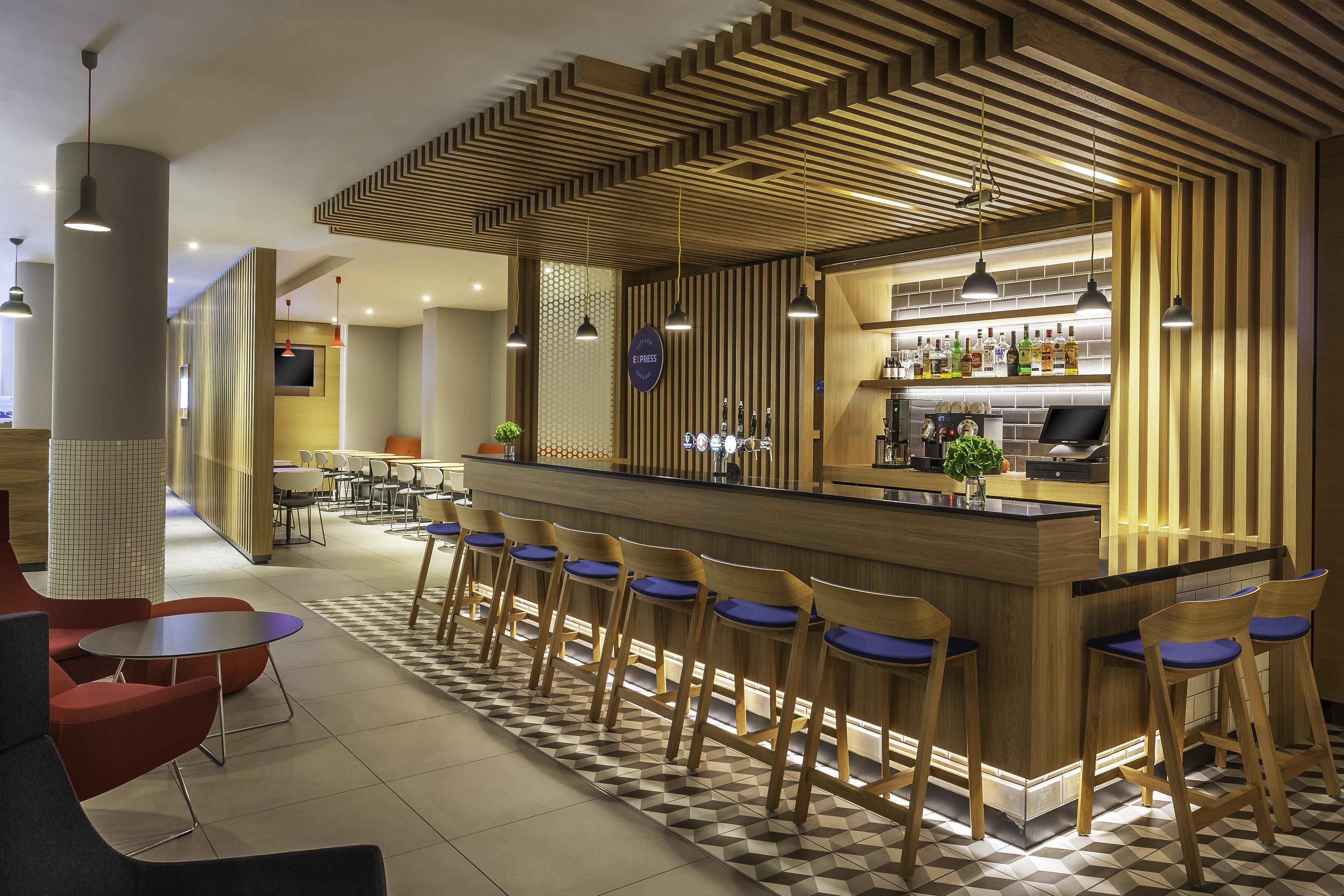 Holiday Inn Express Dublin-Airport By Ihg Santry Exterior foto